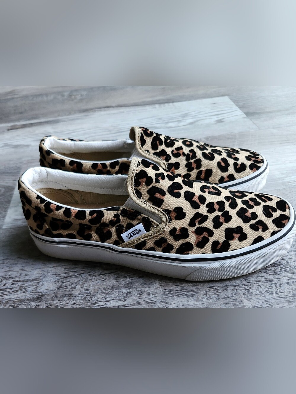 Vans Classic Slip-On Leopard Print Shoes Women's 7.5 Canvas Sneakers - Picture 8 of 9